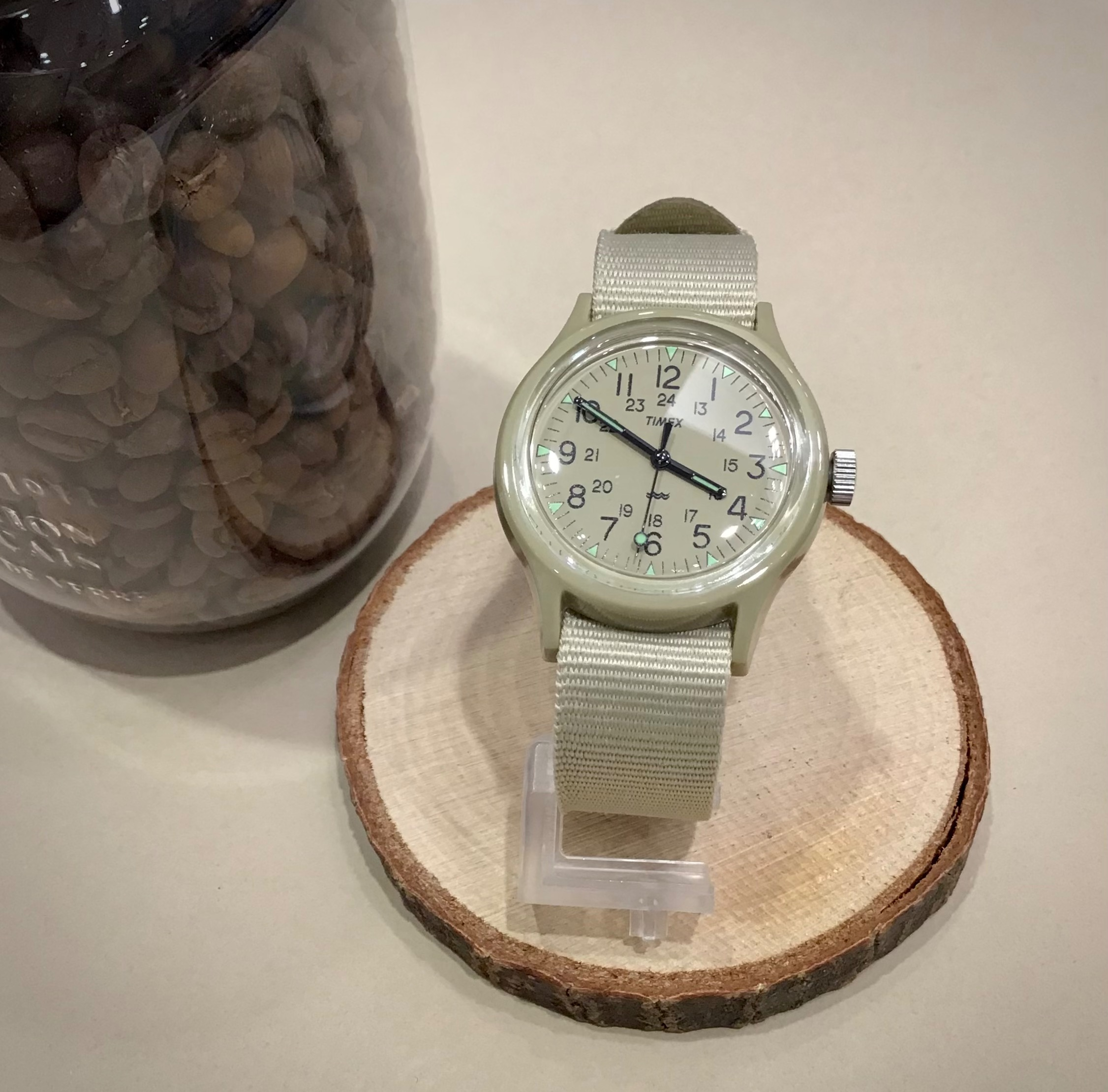 みゆきっち　ベージュ TIMEX】軽量で普段使いのしやすい限定カラー登場！ │チックタック