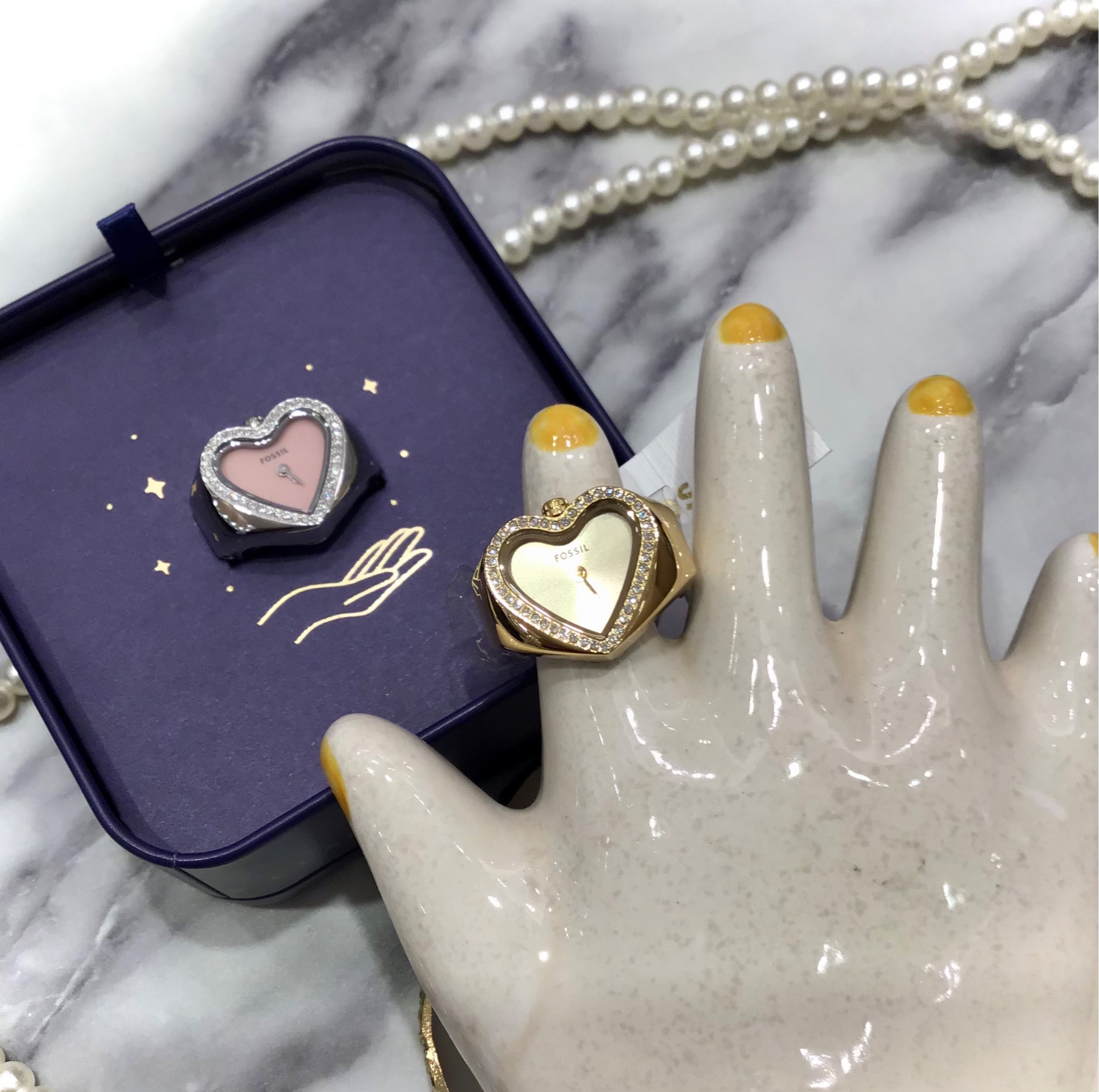 FOSSIL】可愛いハート型のウォッチリング♡ │チックタック