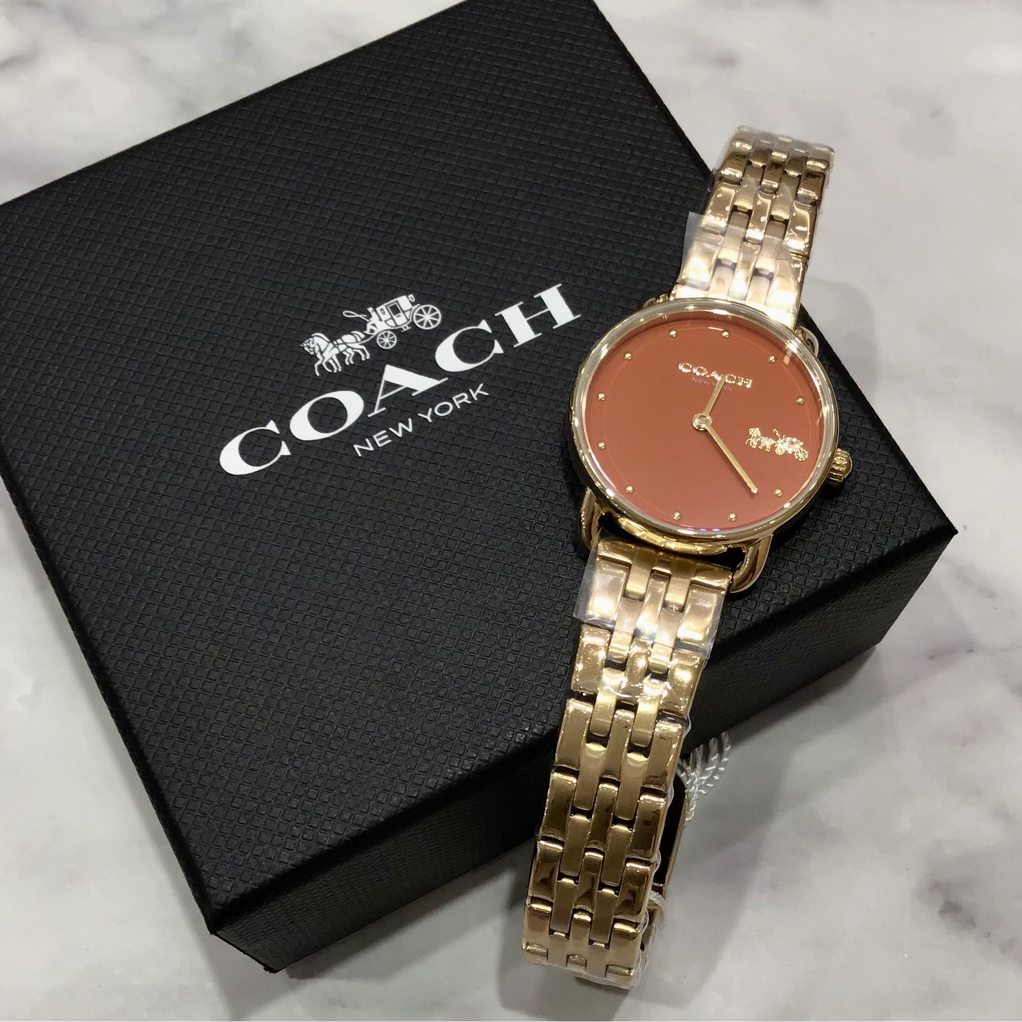 COACH】自家用やギフトにいかがですか？☆ │チックタック │ ショップ