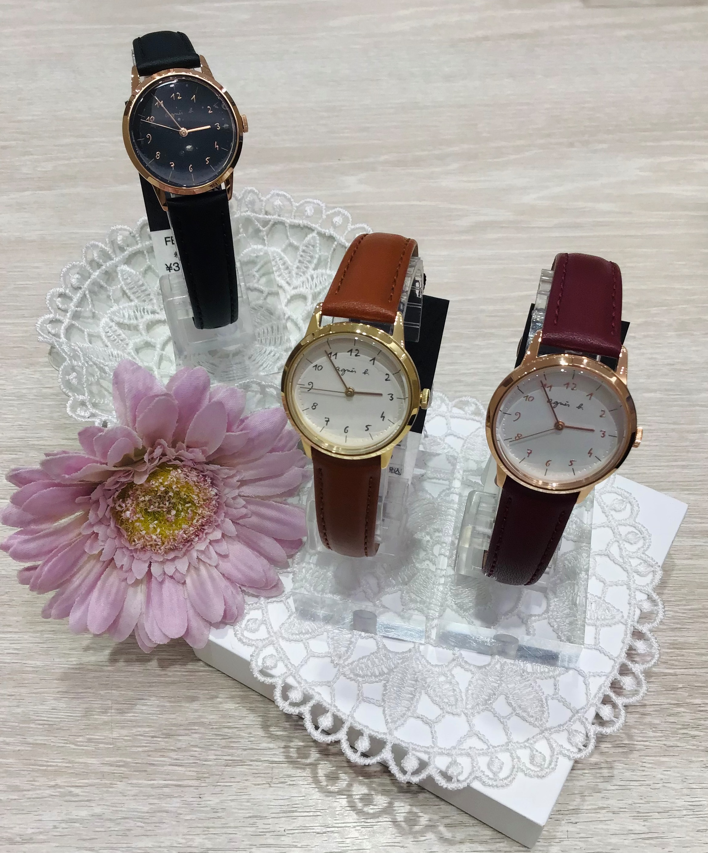 agnes❤︎出品 Agnes b】小ぶりでオシャレなクオーツ時計 │チックタック │ ショップ