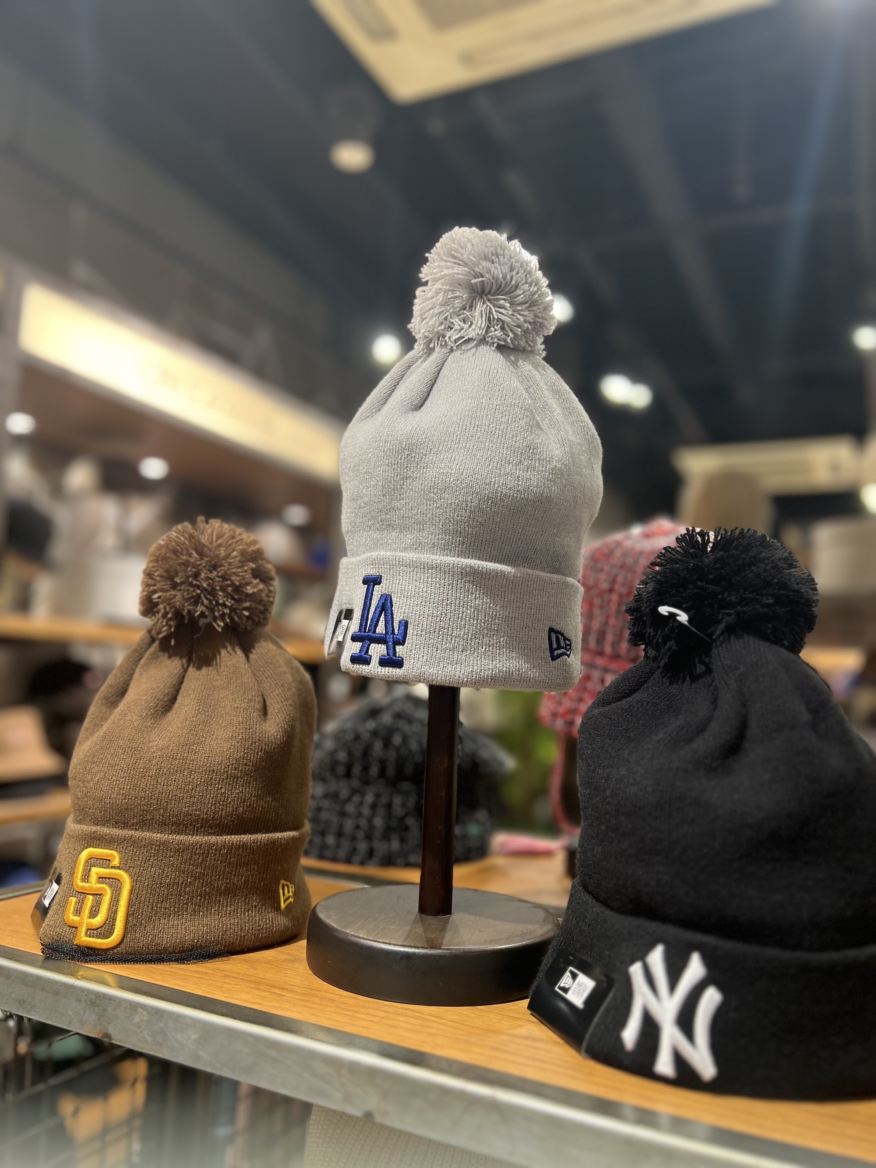 NEWERA】ニット帽沢山入荷しました │オーバーライド │ ショップ