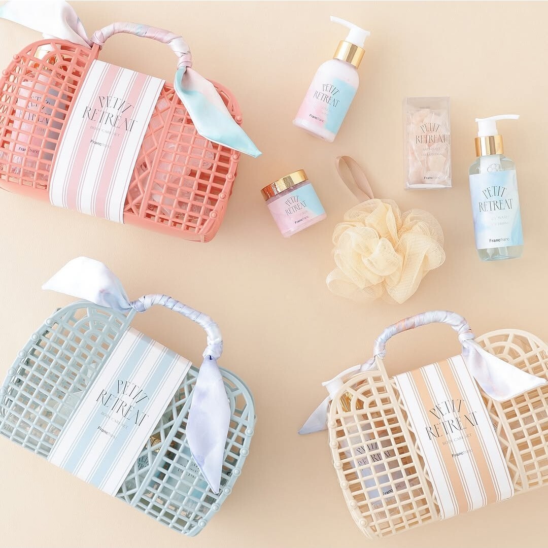 母の日】おしゃれなカゴバッグに入ったボディケアギフトセット🧴🧼𓂃‬