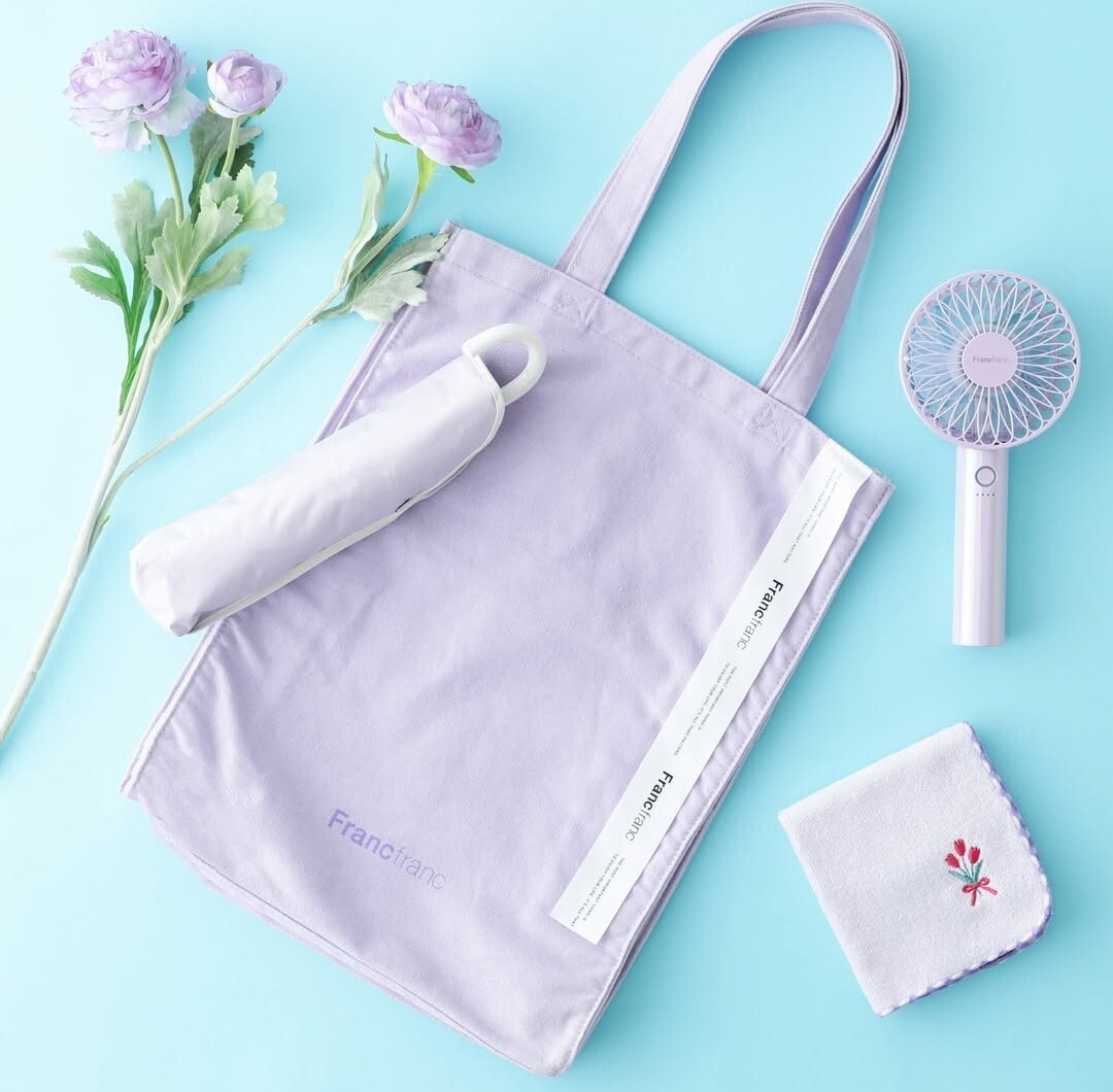 推しカラーのハンディファンとお出かけを楽しもう🏖👜🍃 │Francfranc