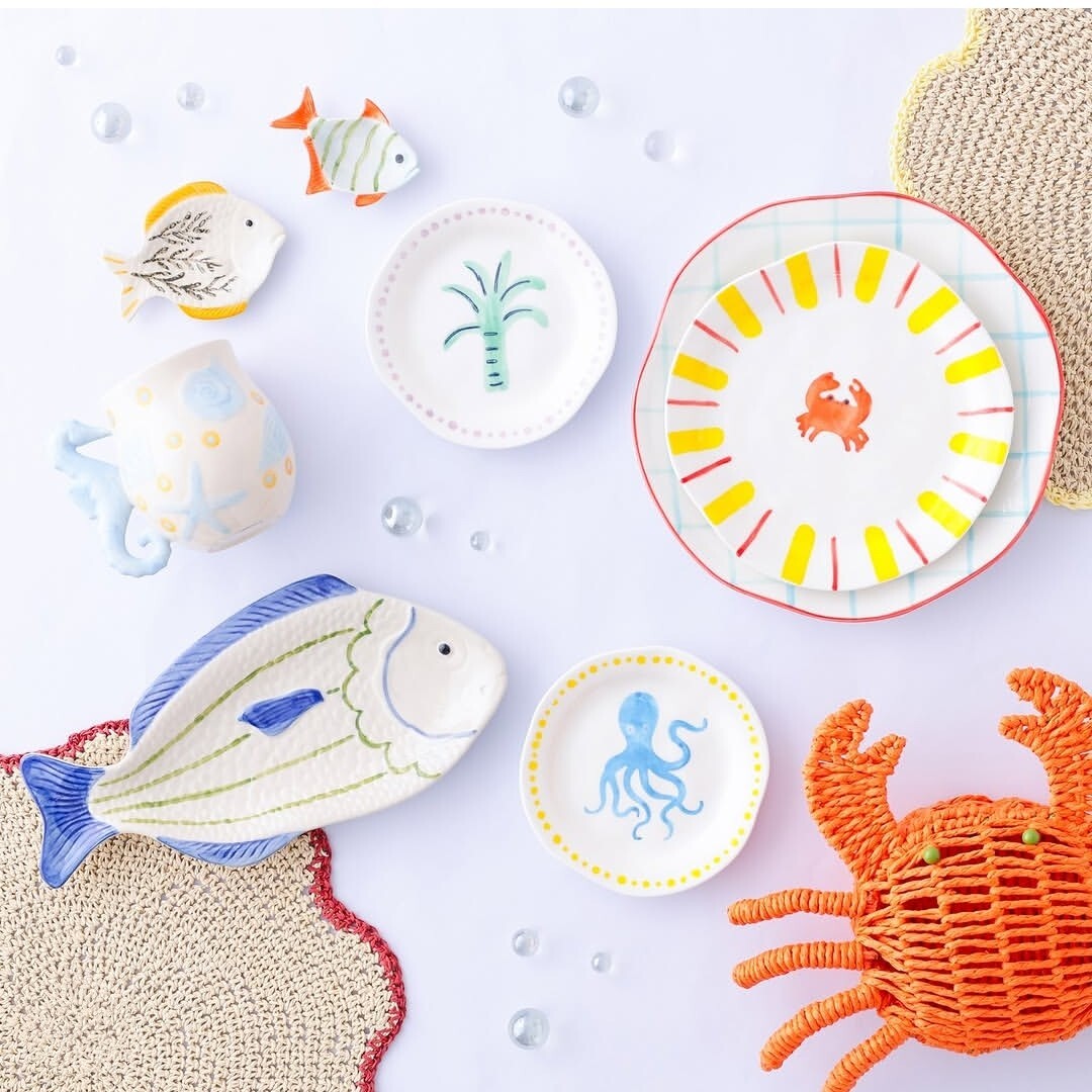 NEW】海の生き物たちが描かれた🎨ハンドペイントのテーブルウェア
