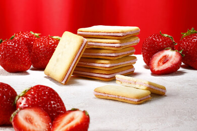 【期間限定SHOP】博多まっかな苺 <洋菓子>