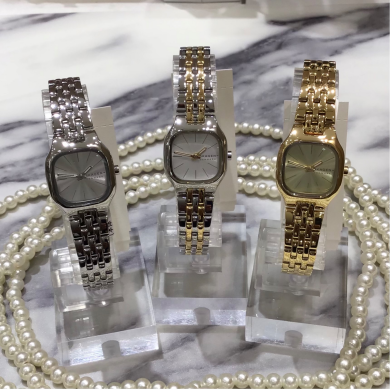 【SKAGEN】小ぶりでシンプルなデザインが魅力