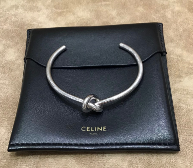 【ヴィンテージ 】CELINEアクセサリーをご紹介！！