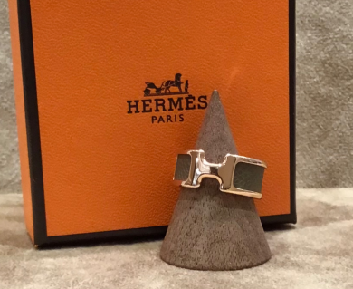 【ヴィンテージ】HERMESリングをご紹介！