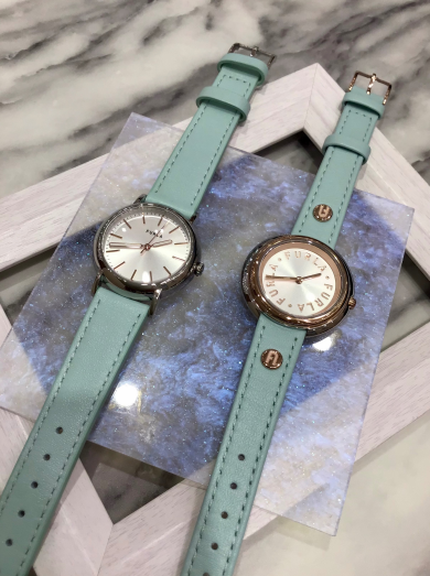 【FURLA】コーデに映えるミントカラー