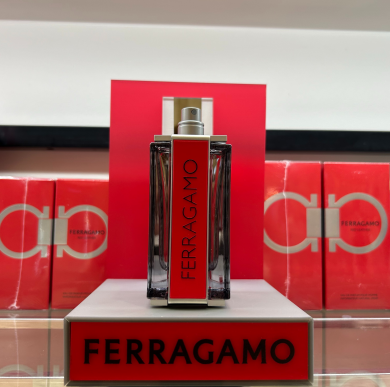 FERRAGAMOより新作登場❤️✨