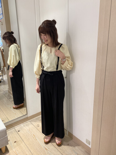 スッキリ見えできるサロペット⭐️