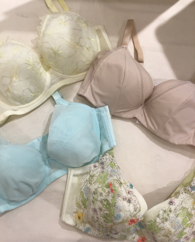 アンダー80対応ワイヤー入りブラジャー💚