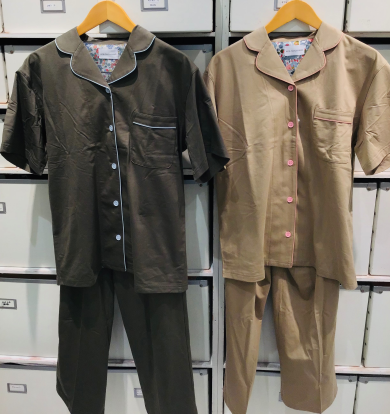《綿１００％　やわらかな肌触りパジャマ》　ＭＡＤＥ　ＷＩＴＨ　ＬＩＢＥＲＴＹ　ＦＡＢＲＩＣ