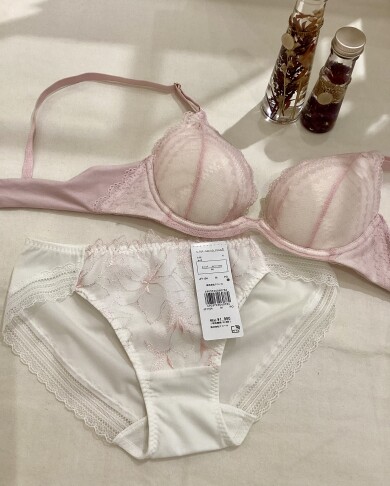 スタッフおすすめクロスコーデ👙