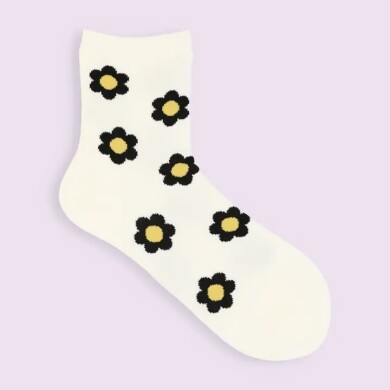 【3足￥1,100】お花柄ショートソックス🌼