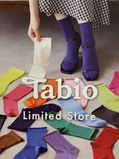 仮設店舗にて営業しております🧦
