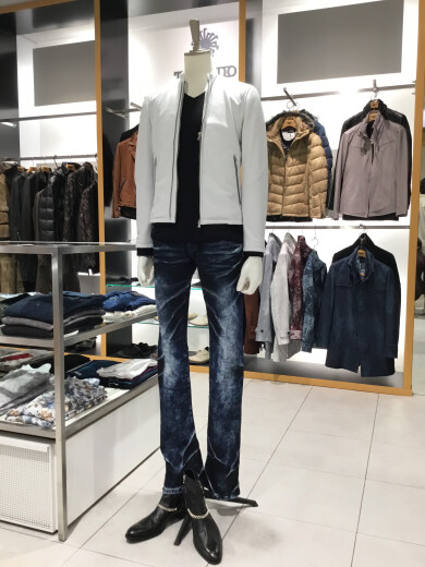 ☆いいレザー入ってます！！