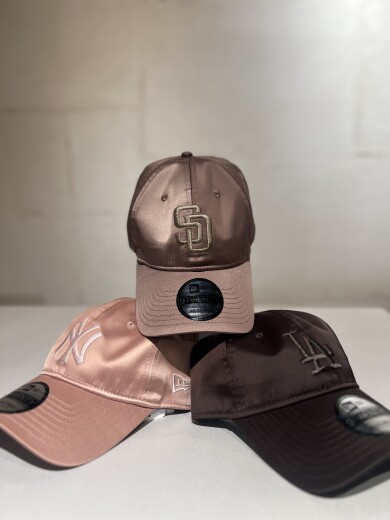 【NEWERA】9TWENTY Valentine's Day サテン