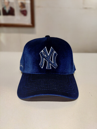 【NEWERA】9FORTY A-Frame Velvet ベルベット