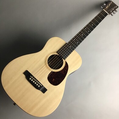 Martinのミニギター入荷しました♪