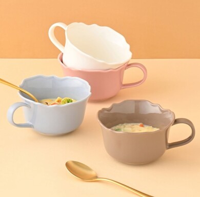 【SALE】かわいらしいお花のようなスープカップ🌼*･🧁☕‪‎🤍𓈒   ̇ 𓂂💭 