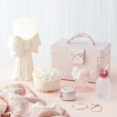 【NEW】メイクスペースにも春を取り入れよう👒🌷⸒⸒