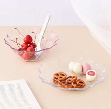 【NEW】ドット柄がさわやかな夏にぴったりのガラスウェアが新登場🍨🍮🥨