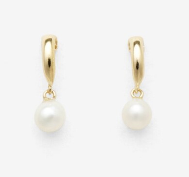 ピアス