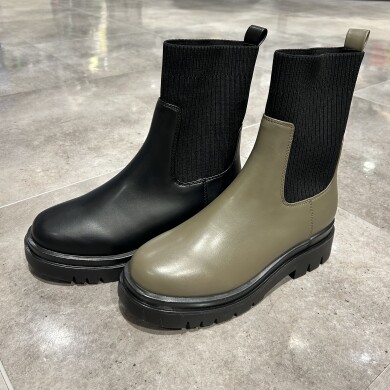 ニットブーツ👢🖤
