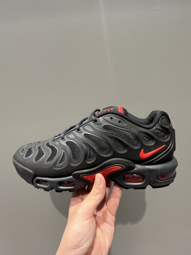 NIKEからアツいの入りました！