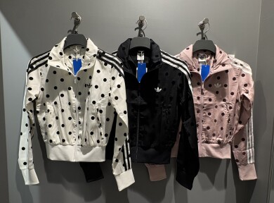 adidas 新作ウェア🎀.⋆