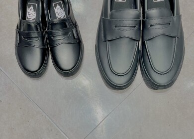 VANSのローファー。