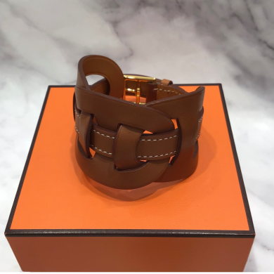 【HERMES】ユーズドアイテムをご紹介