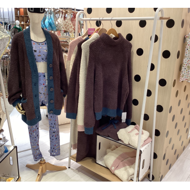 【NEW】カラーブロッキングもこパジャマ