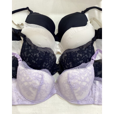 🩷ぷっくり上胸ノンワイヤー🩷ブラジェニック