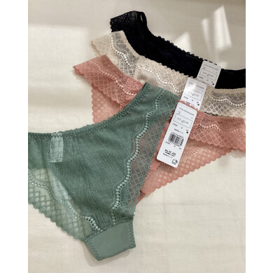 実は使いやすい🙌ウンナナクールのTバック