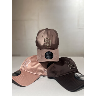 【NEWERA】9TWENTY Valentine's Day サテン