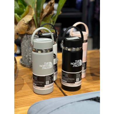 大人気ボトル入荷いたしました☘️