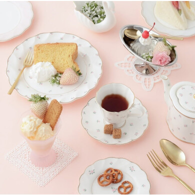 【NEW】小さいバラのモチーフをあしらったかわいらしいデザインの純喫茶シリーズ☕💭🍰
