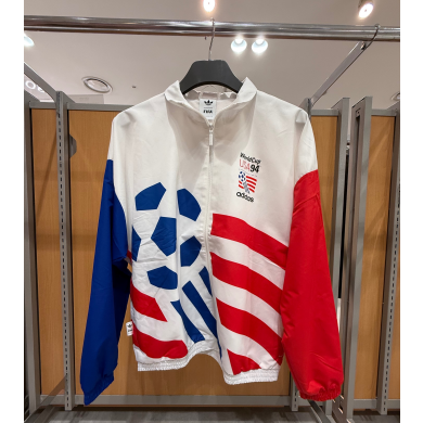 ⚽️ 期間限定 ADIDAS POP UP SHOP ⚽️