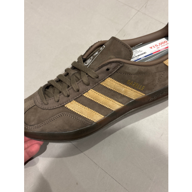 adidas!!