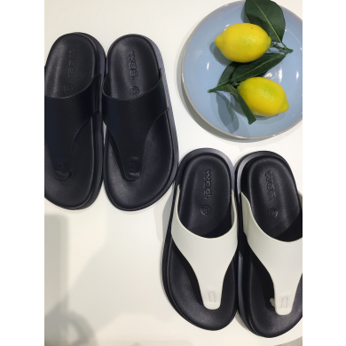サンダル新作入荷