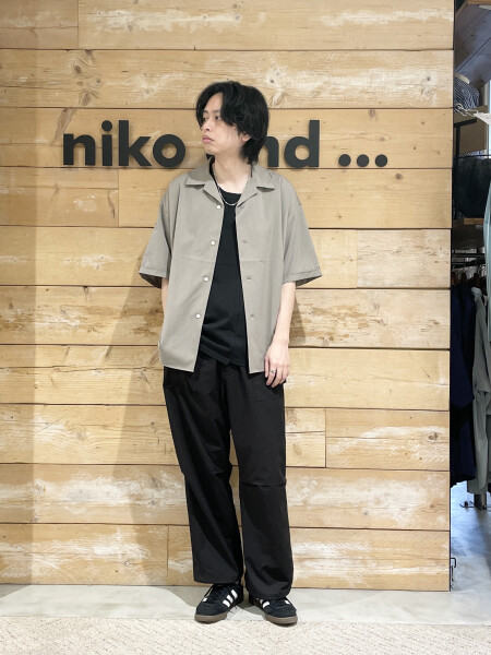 王道きれいめシャツスタイル