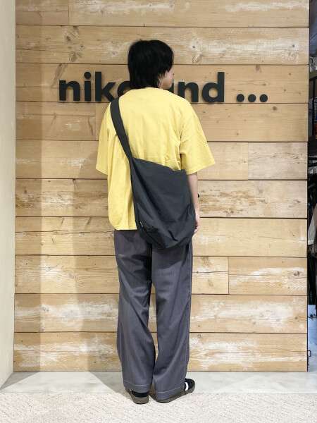 夏のイエローコーデ