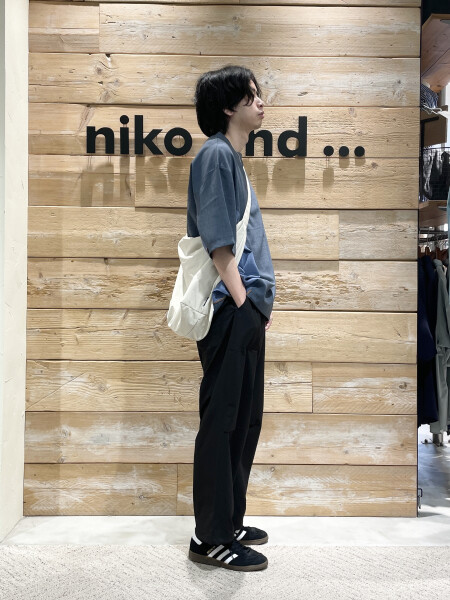 ゆったりTシャツコーデ