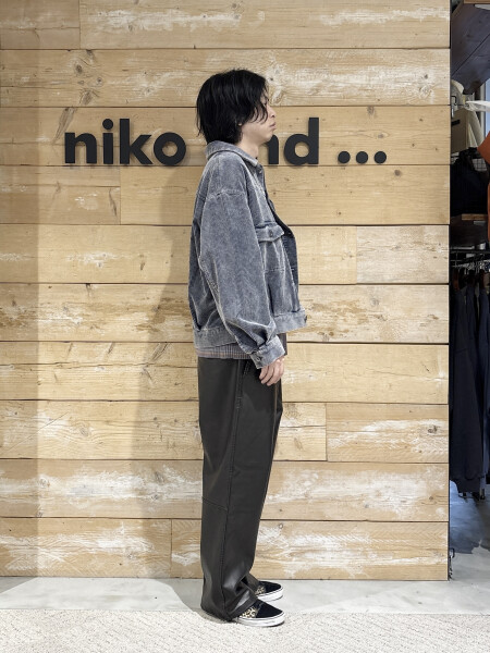コーデュロイジャケットコーデ
