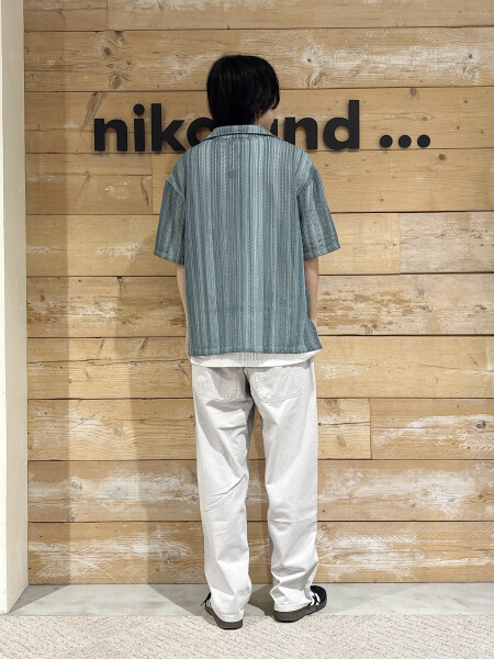 透かしが涼しくオシャレなシャツ