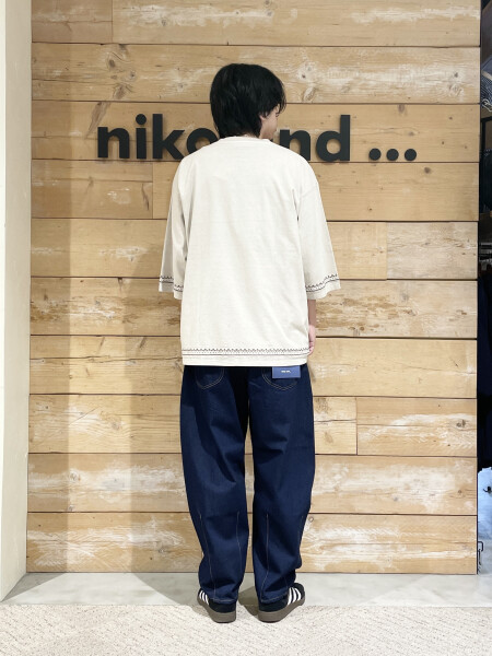 ラフに休日スタイル