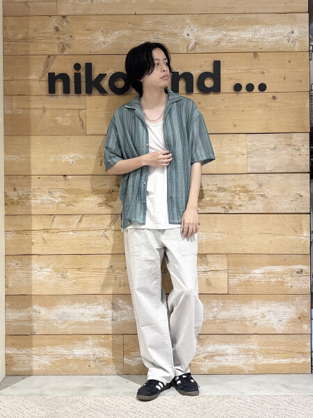 透かしが涼しくオシャレなシャツ