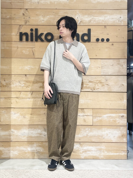 雰囲気◎スキッパー✖️総柄